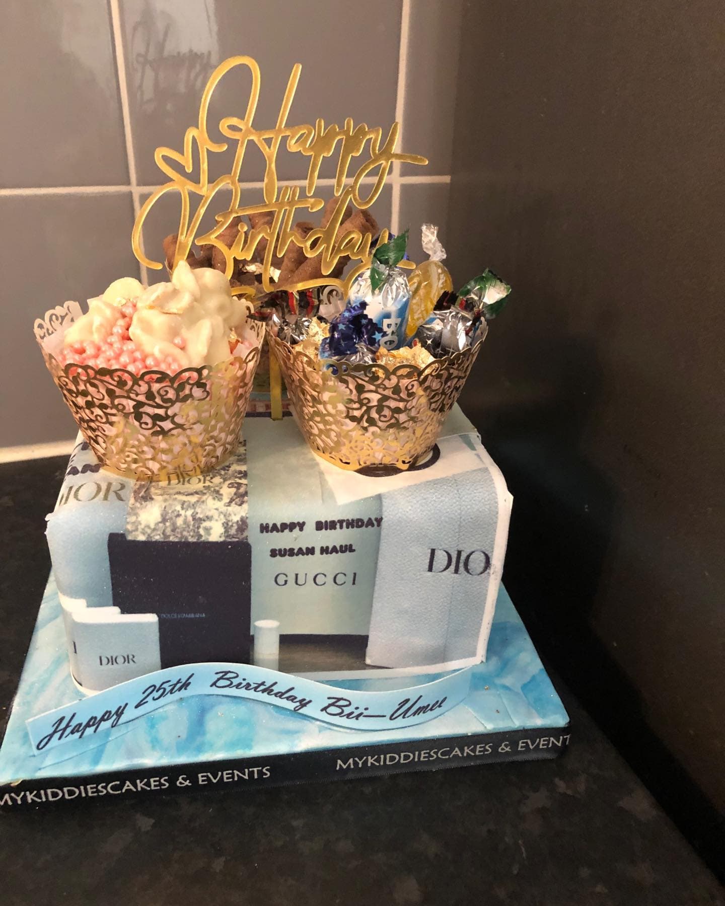 Cupcakes gold dio