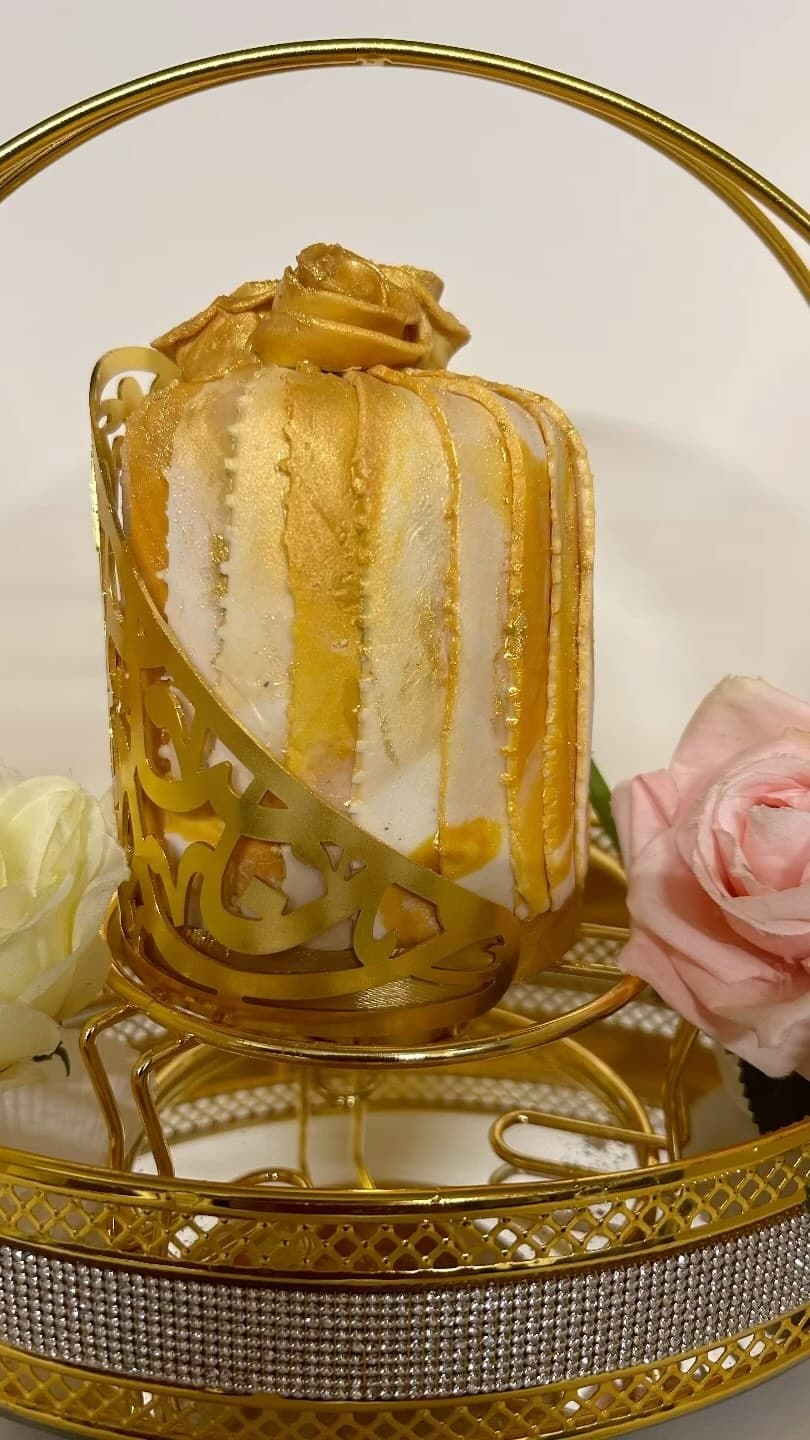 Gold ring cake