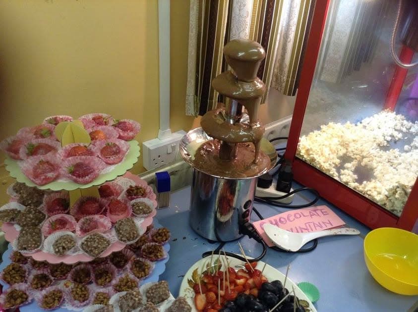 Treat platter chocolate fountain