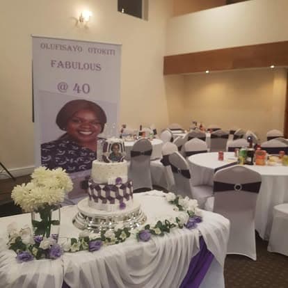 Guest table with banner